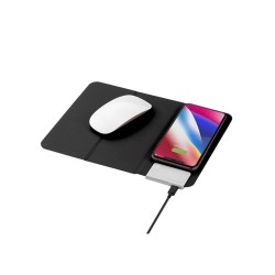 Momax Q. Mouse Pad With Wireless Charger